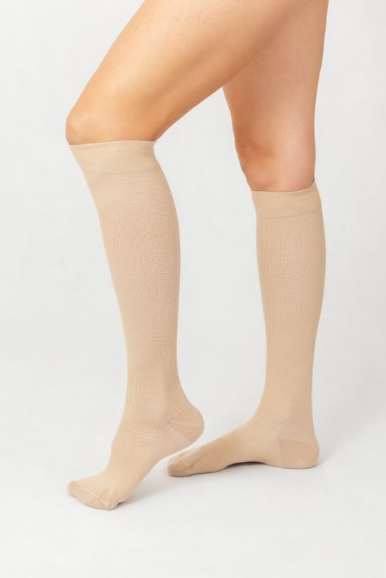 Podkolienky zdravotné kompresívne G93116 - Materiál: Polyamid, Farba: Čierna, Špica: Otvorená, Veľkosť: XL