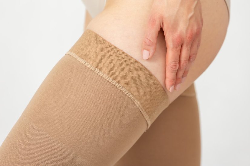 Pančuchy stehenné kompresívne G6063A - Špica: Zatvorená, Veľkosť: XL