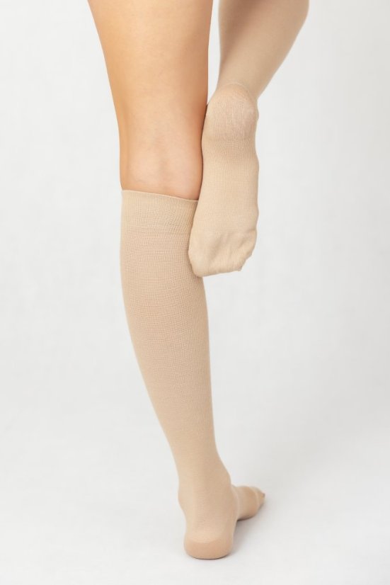 Podkolienky zdravotné kompresívne G93116 - Materiál: Polyamid, Farba: Čierna, Špica: Otvorená, Veľkosť: XL